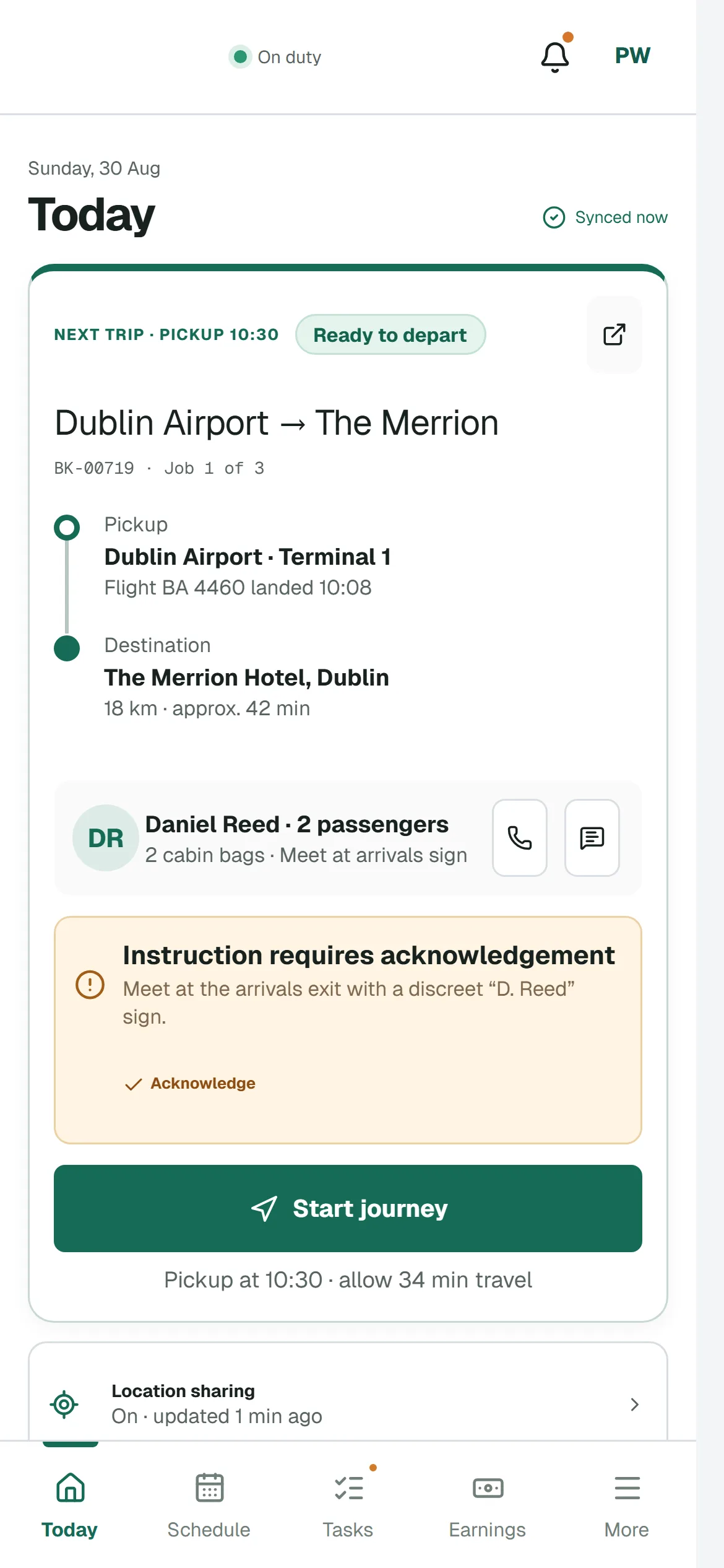 4fleet driver app on a phone with the next airport pickup, flight landing time, destination, passenger contact and a button to start the journey